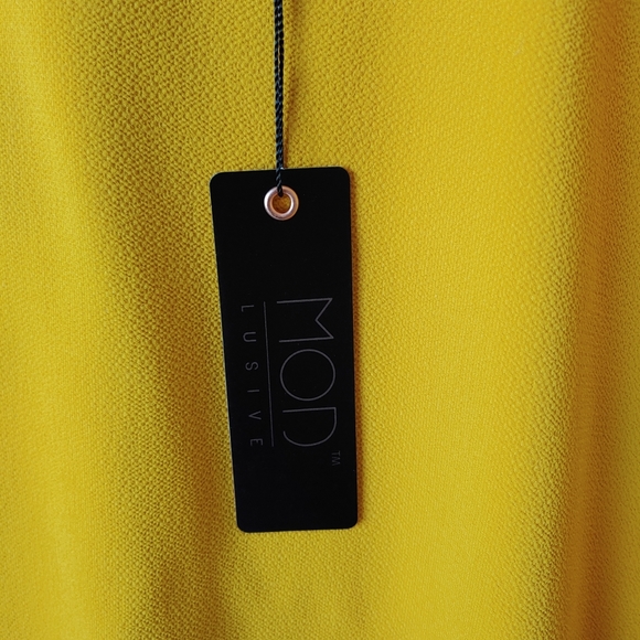 NWT MOD Lusive Crepe Tank Top - Picture 3 of 7